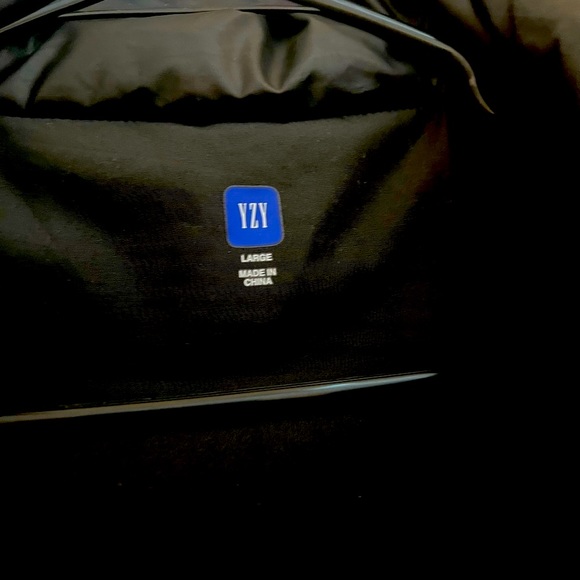 YZY GAP BLACK PUFFER JACKET. Only worn to try on. Never out. Size L. $300 OBO. - Picture 3 of 3